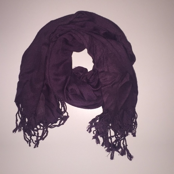 Ashely Cooper Scarf - Picture 1 of 3